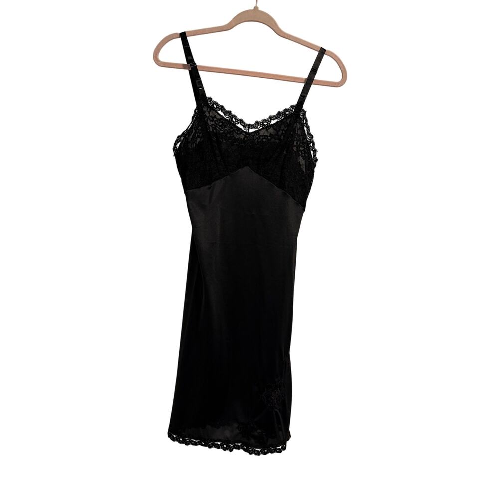 Vintage 1960s Charmode Black Lace Rose Slip Dress - Size 34 (SG40)
